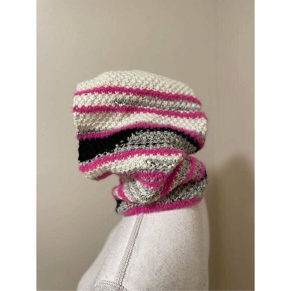 Urban Outfitters Lumi Balaclava - Picture 3 of 5